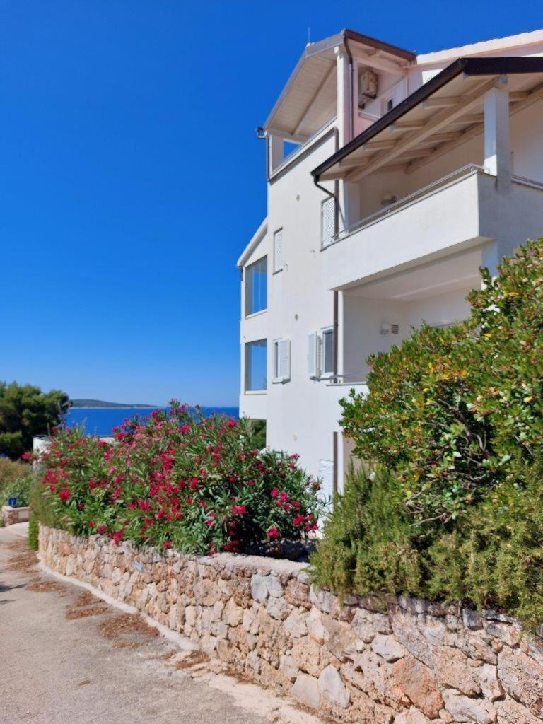 Sunny Terrace Hvar *
